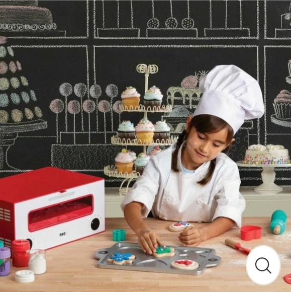 FAO Schwarz Bakery Play Set w/ 25 Pieces. Brand New in Box l. - Picture 2 of 4